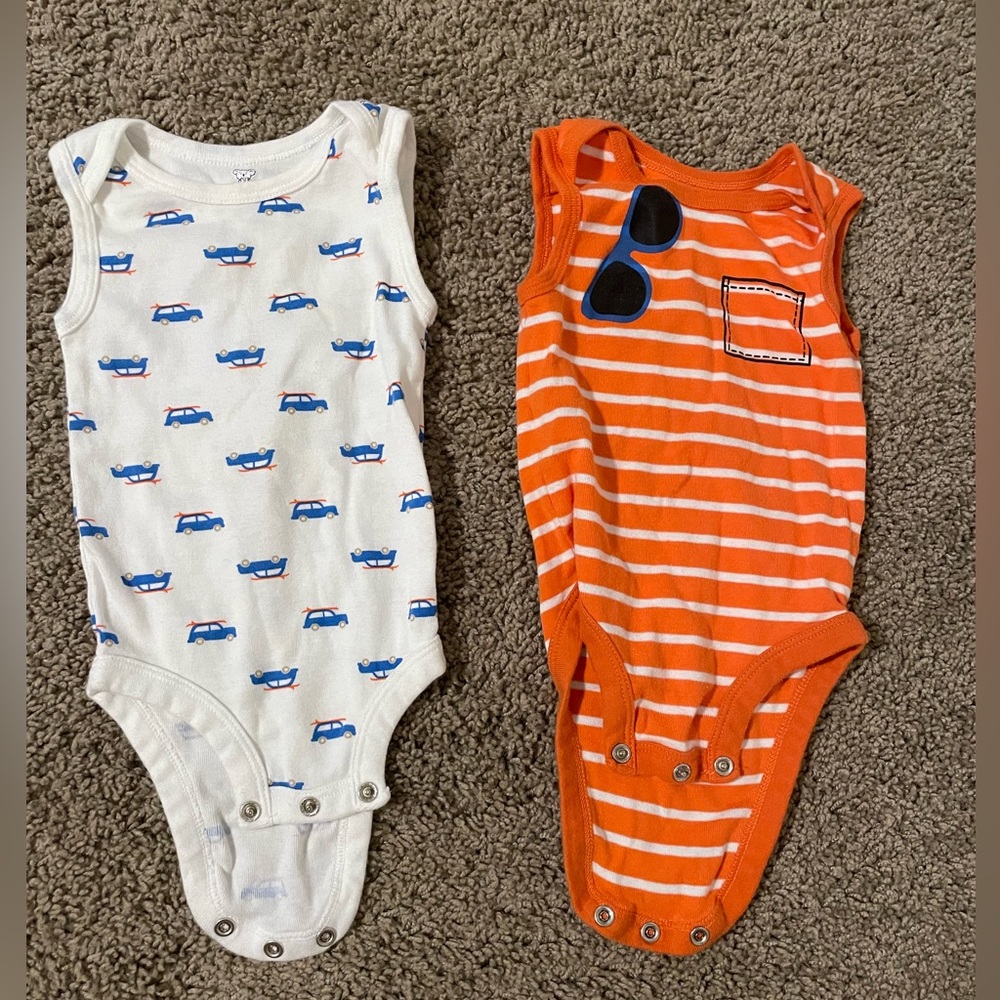 2 sleeveless tank top body suits, 9 months size